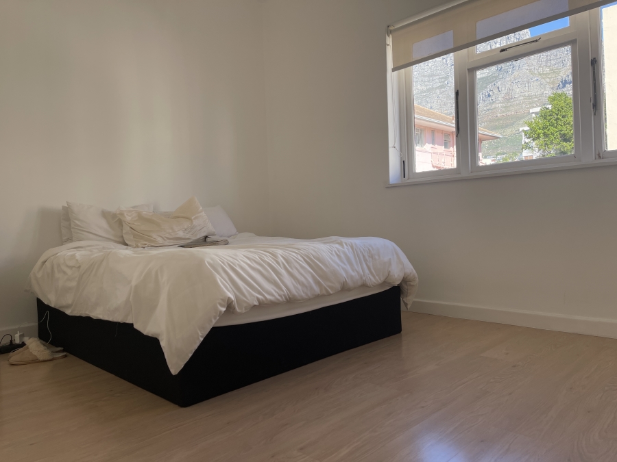 2 Bedroom Property for Sale in Gardens Western Cape